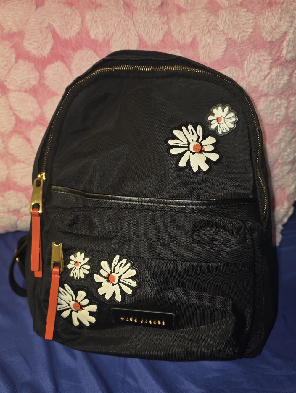 Marc Jacobs Daisy Backpack Bag - Picture 2 of 6
